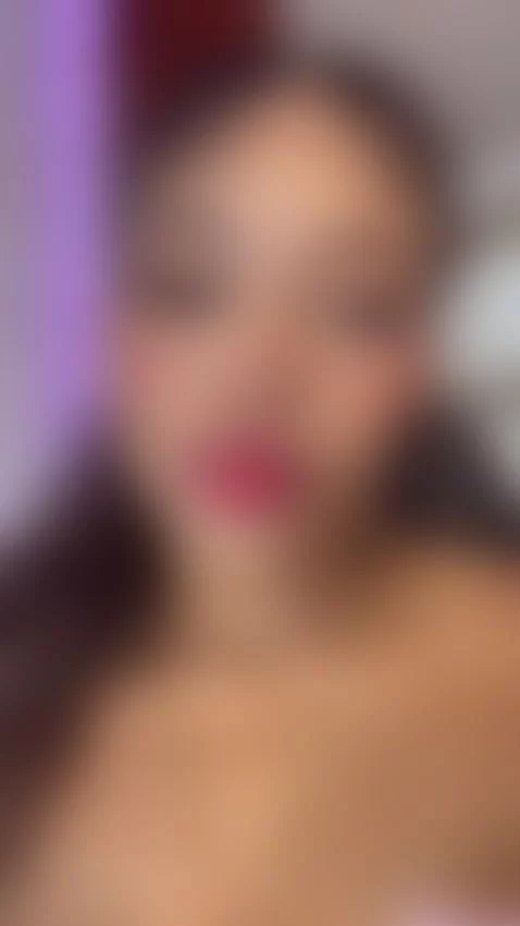 On line 🌸 by alesia-moon