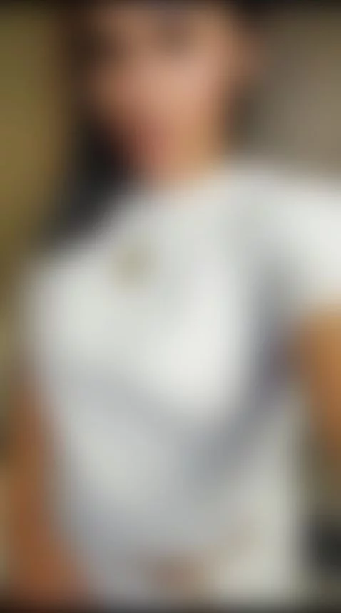 YOUR QUEENS IS HERE🔥😈 by saaramils