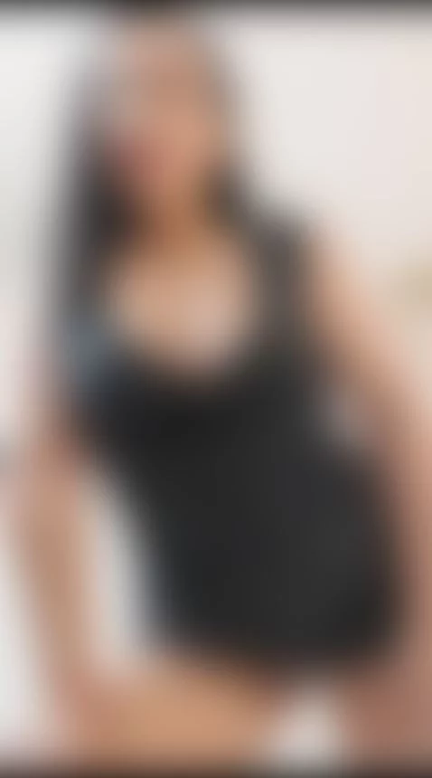 Santa Claus has a gift for you between my legs... Come get i... by saaramils