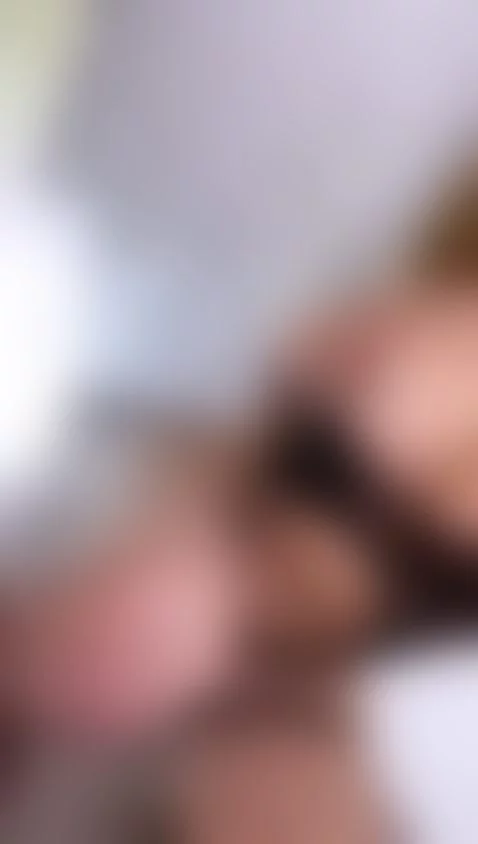 Every girl needs a good tongue massage😋 by elenabliss