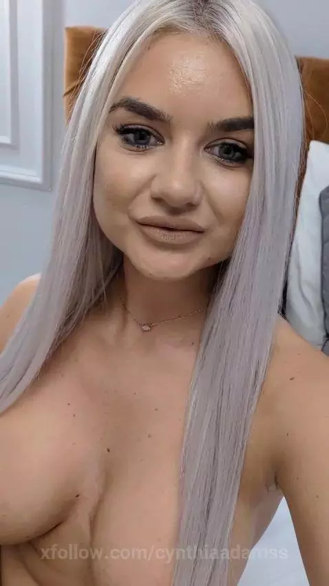 Your dreamgirl is here!! by cynthiaadamss