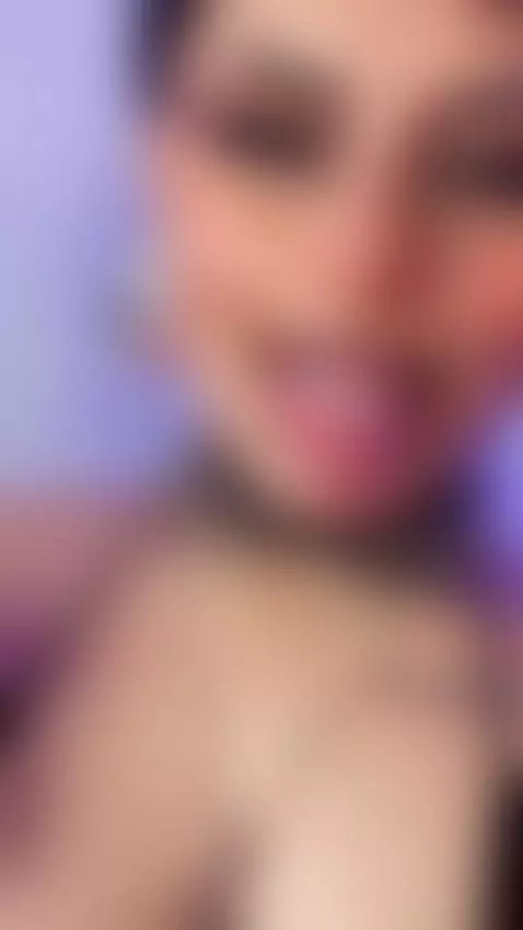 naugthy long tongue, came on go here an play with me 😈 https... by holathu