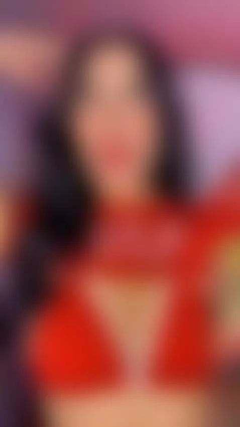 Do you like red? by bombshellll