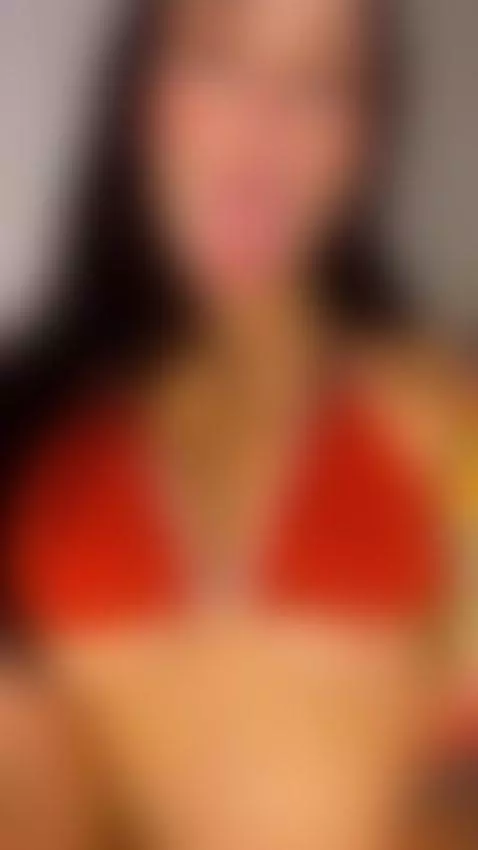 How I love that they make my tits bounce while they fuck me,... by bombshellll