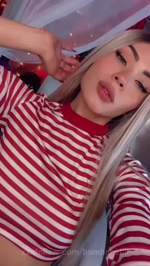 Blonde with naughty tongue is ready to suck your cock by bombshellll