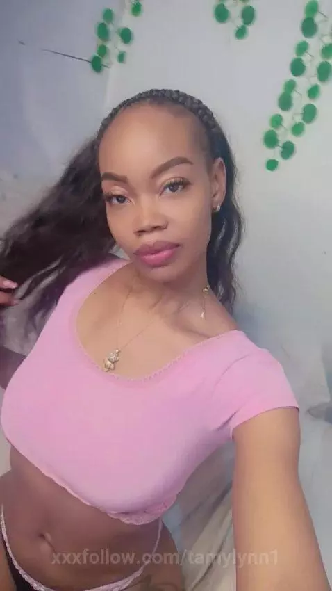 I like to warm your cock 😈🥵 in my mouth by tamylynn1