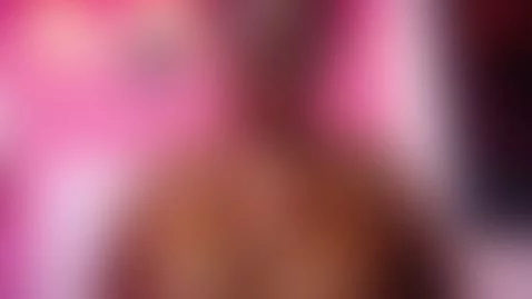 I wanna suck your dick this way by curvyebony