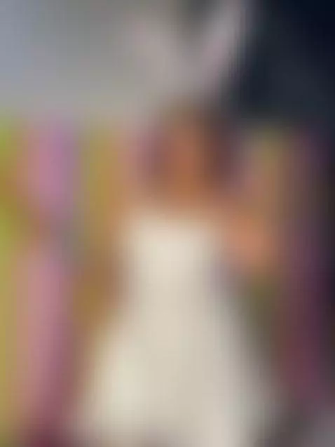 sexy milf by shantalmilf