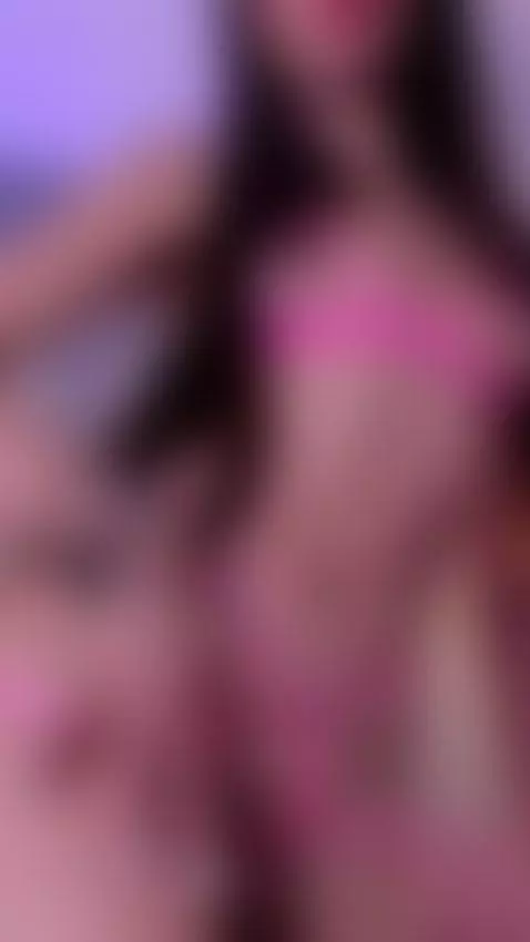 Ven a quitarme toda mi ropa, estoy ansiosa por sentir tu eno... by oriana3