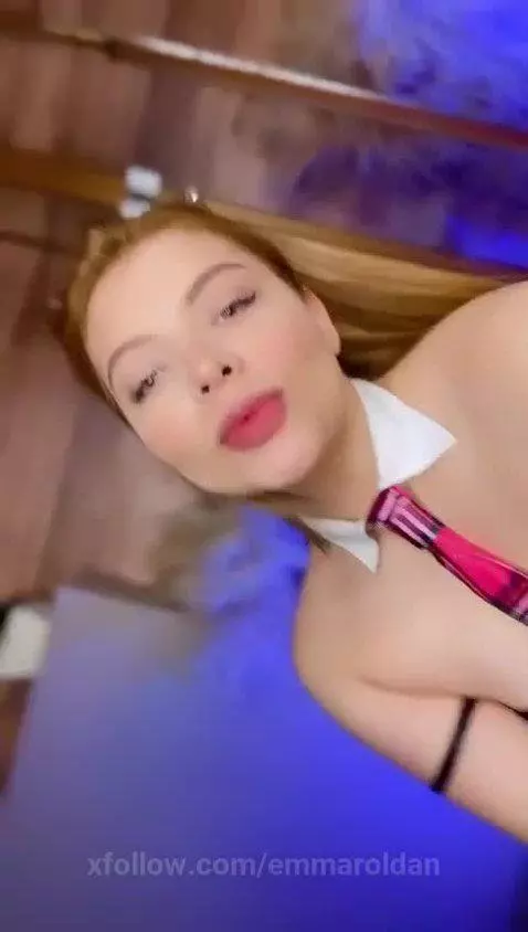 A good and applied girl!🍓💋 by emmaroldan