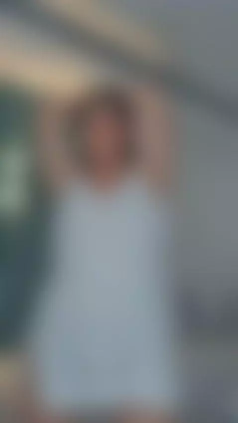 I invite you to visit my room so we can chat and you can enj... by heidy-jhons