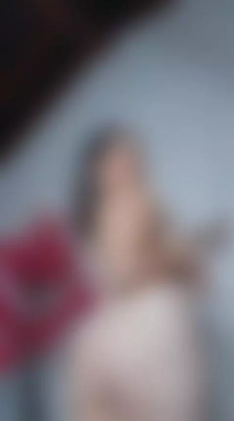 I fulfill fantasies... what is yours? 🔥 by heidy-jhons