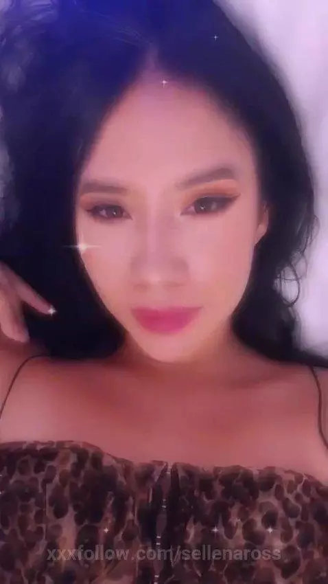 sexygirls by sellenaross