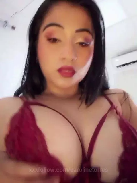 Like my bigboobs by carolinetorres