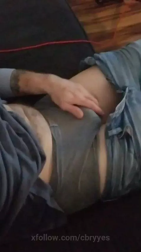 Hit me up by cbryyes