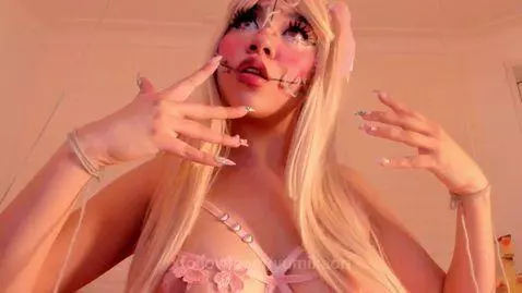 HEY GUYS , DO U WANNA PLAY WITH ME by yumikaori