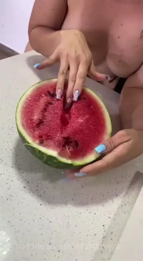 Do you want to eat some of my watermelon? 🍉😈 by miaferreyra