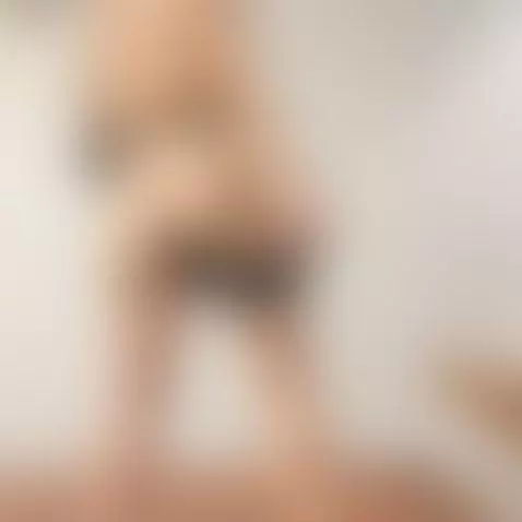 ccan you behind me? by miaferreyra