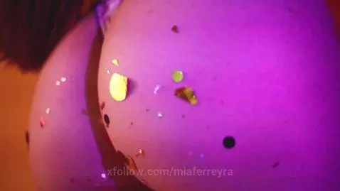 A hot party, do you think? by miaferreyra