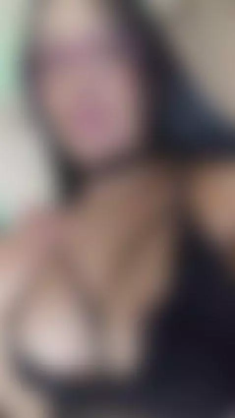 enjoying the music by wildy-temping