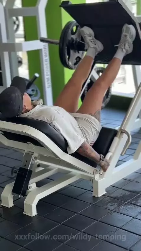 You want me to attract you with my legs to my juicy pussy by wildy-temping