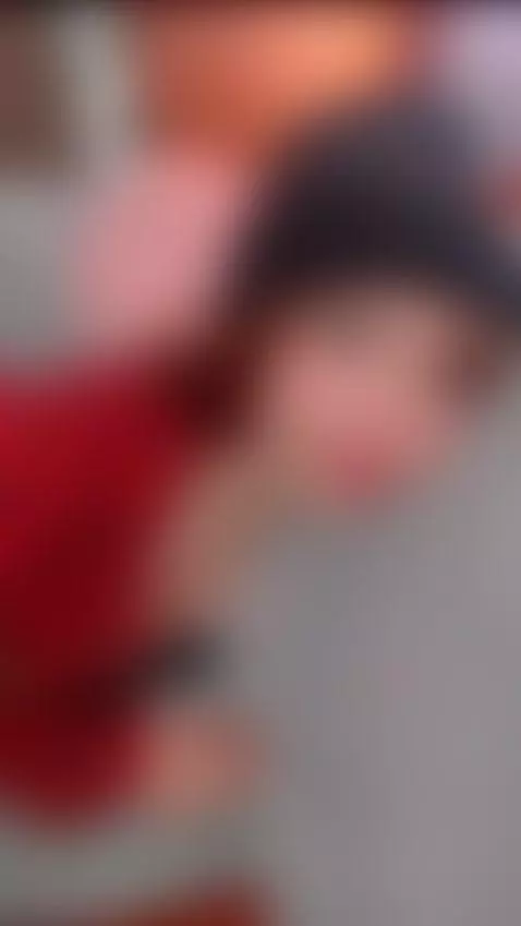 Do you love me? uwu
Add me on snapchat: Suugarpunch by alice-rush