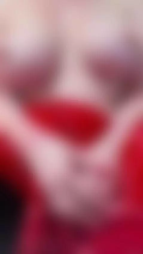 MILF Boob Flex by carolineford