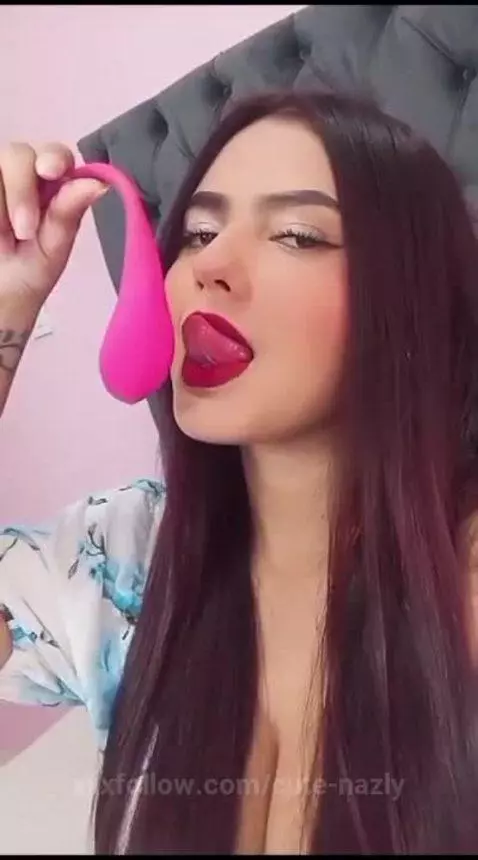 nazly hot 🔥 by cute-nazly