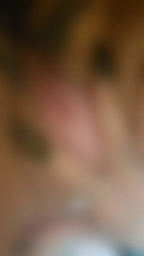 Goooood morning, breakfast has been served 😘 by darcydiamond