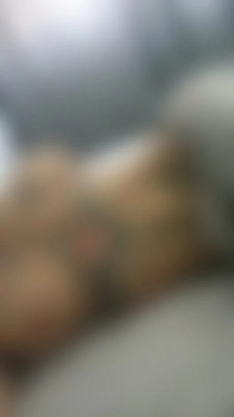 Good morning.. I wish I had someone to slip it deep in me so... by darcydiamond