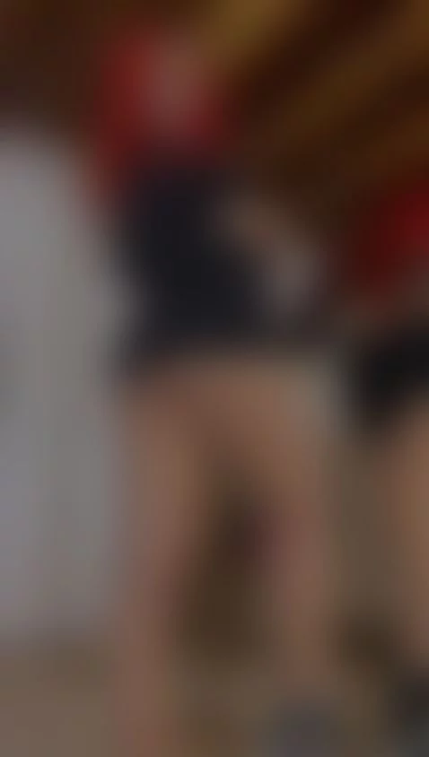 I'm already online ..!!! come so you can see my ass bounce o... by leathompson1