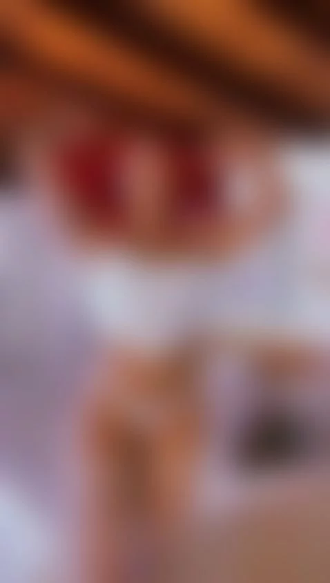 Today it's hotter than ever here, it's Saturday and we're go... by leathompson1