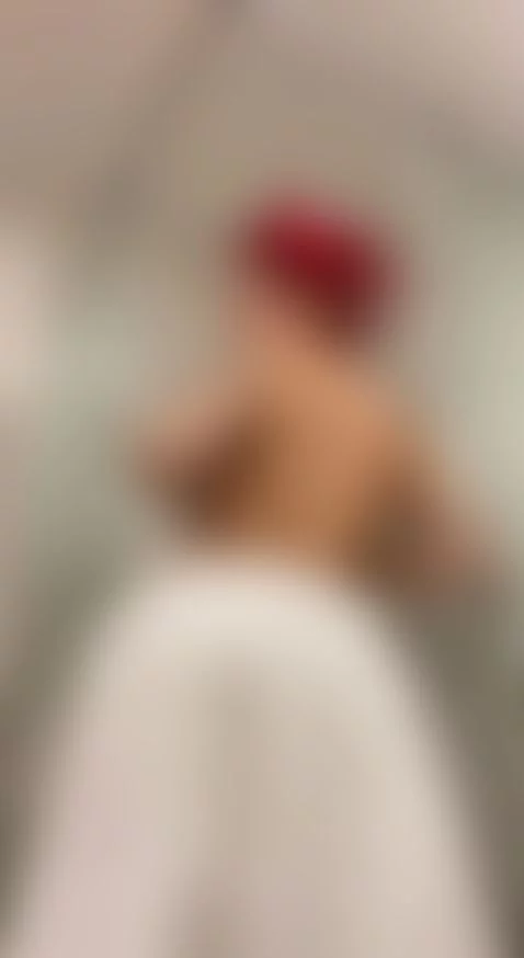 💦Do you want to come and shower with me? I'm ready.  🚿 by leathompson1