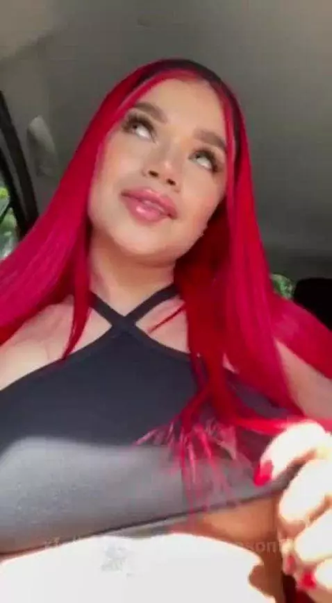 Hard traffic🥵 by leathompson1