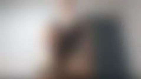 I'm alone at home, I encourage you by lucia-milf