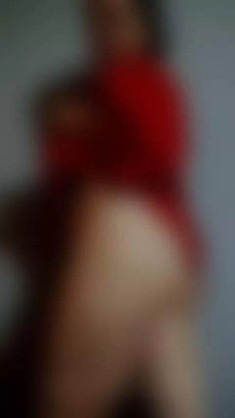 Hello come and help me👙😯 by lucia-milf