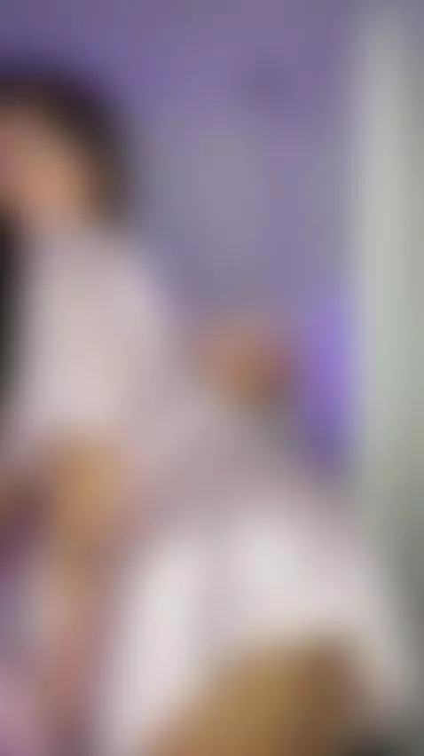 I tell you a secret? I'm always horny and wanting to fuck. p... by gabriieelaa