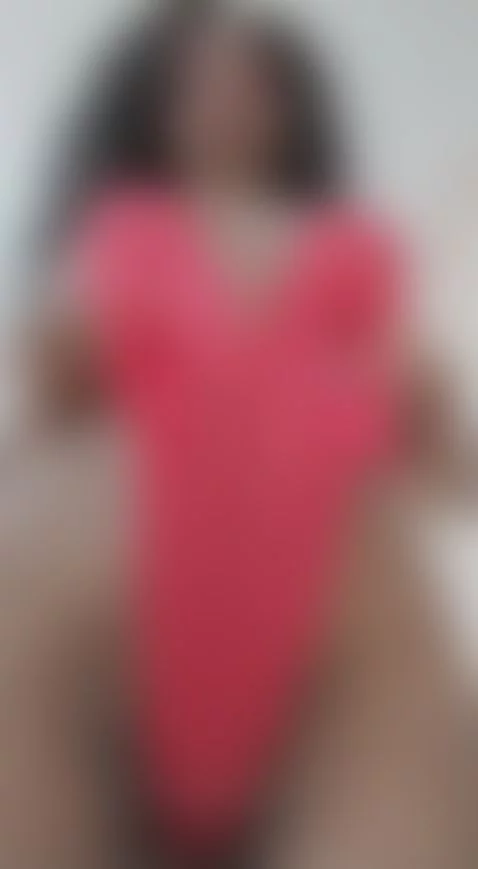 Sexy red body by hearchanell20