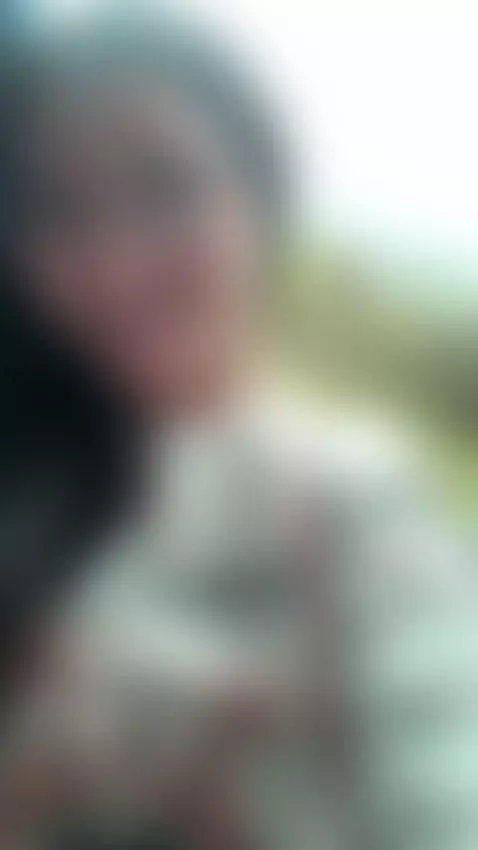 Would you let a bus made you a bus?  IG:MISSLUUCY by luucyjoness