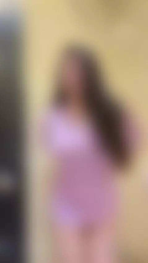 Let's fuck an airport in the bathroom  IG:MISSLUUCY by luucyjoness