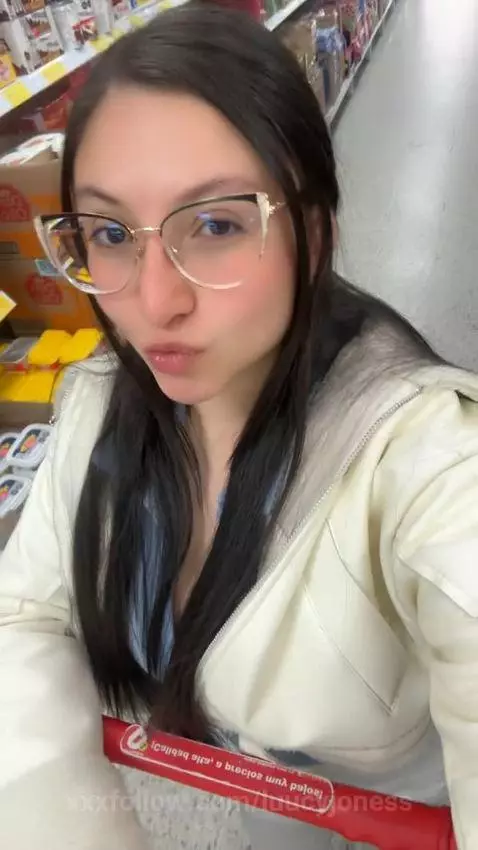 And if we behave badly in a supermarket? by luucyjoness