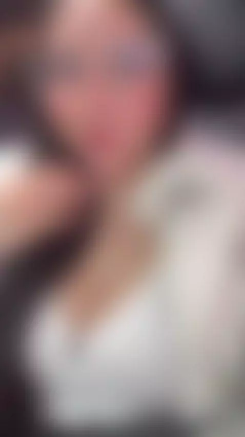 The driver didn't know what to do when he saw my tits. IG: M... by luucyjoness