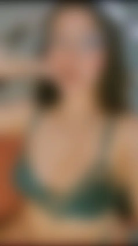 My big tits look beautiful, don't you think? by luucyjoness