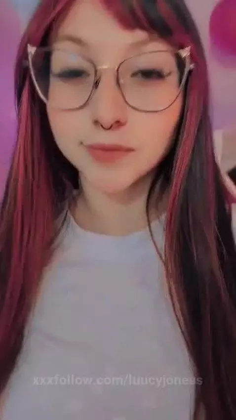 DO u miss  me? by luucyjoness