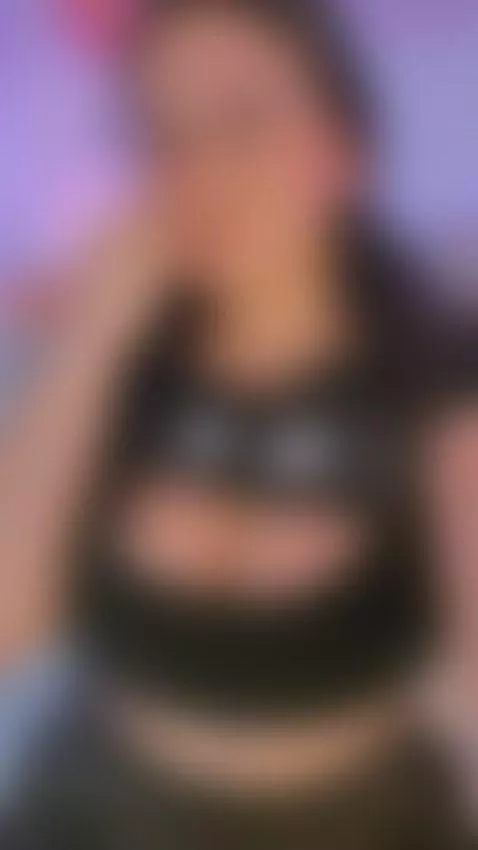 Wouldn't you like to see my big tits? ONLINE by luucyjoness