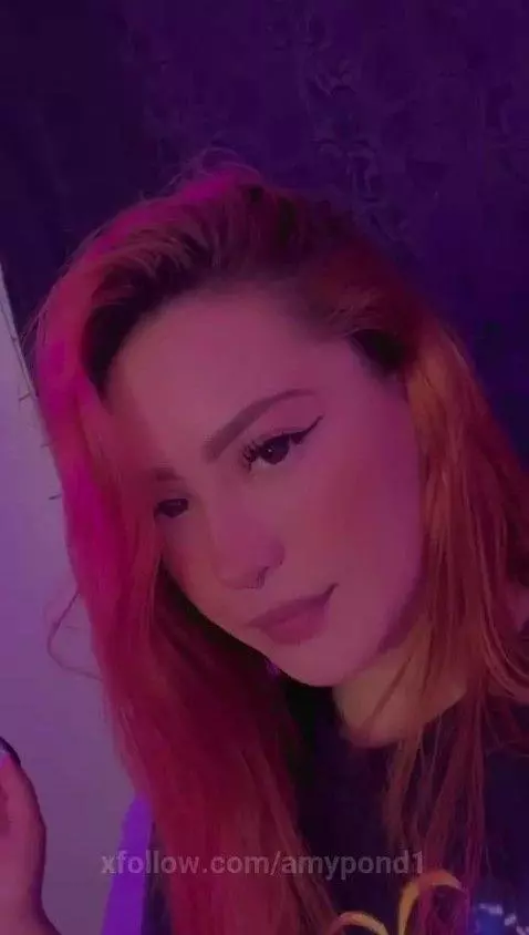 I wait for you by amypond1