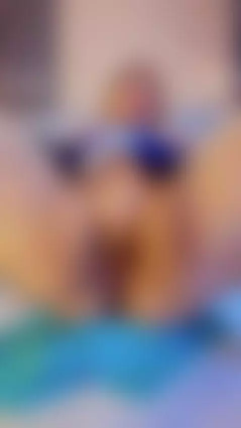 a cheerleader with nice tits for you to play with...😈 by eymi-tomsom