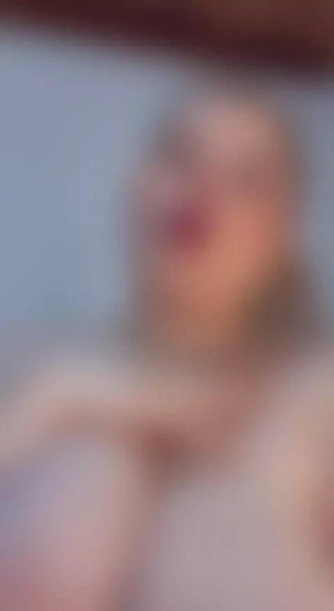 My pale nipples wants some kissessss by eymi-tomsom