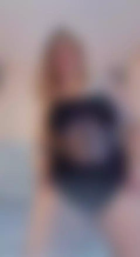 I'm waiting for you to come and make me feel things I never ... by eymi-tomsom