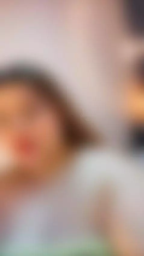 I have an ass so big that breaks my pants, come and finish b... by eymi-tomsom